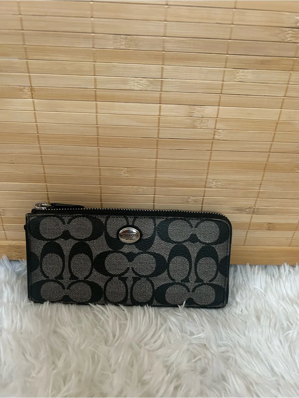Coach Peyton Signature slim zip-around wallet black grey canvas cardholder